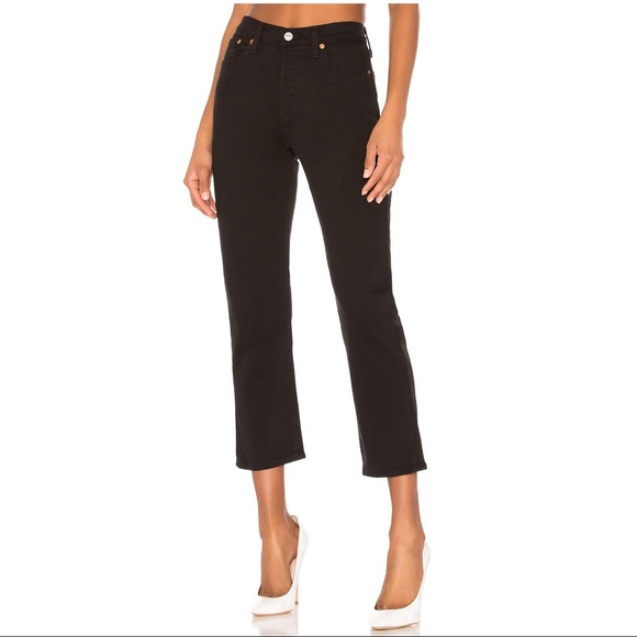 levis wedgie straight black heart